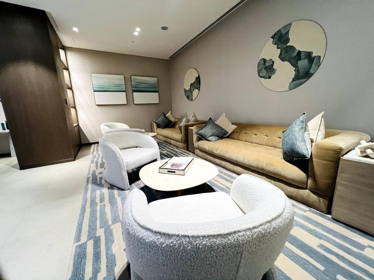 Prestige 2br Direct Burj Khalifa & Fountain View *
