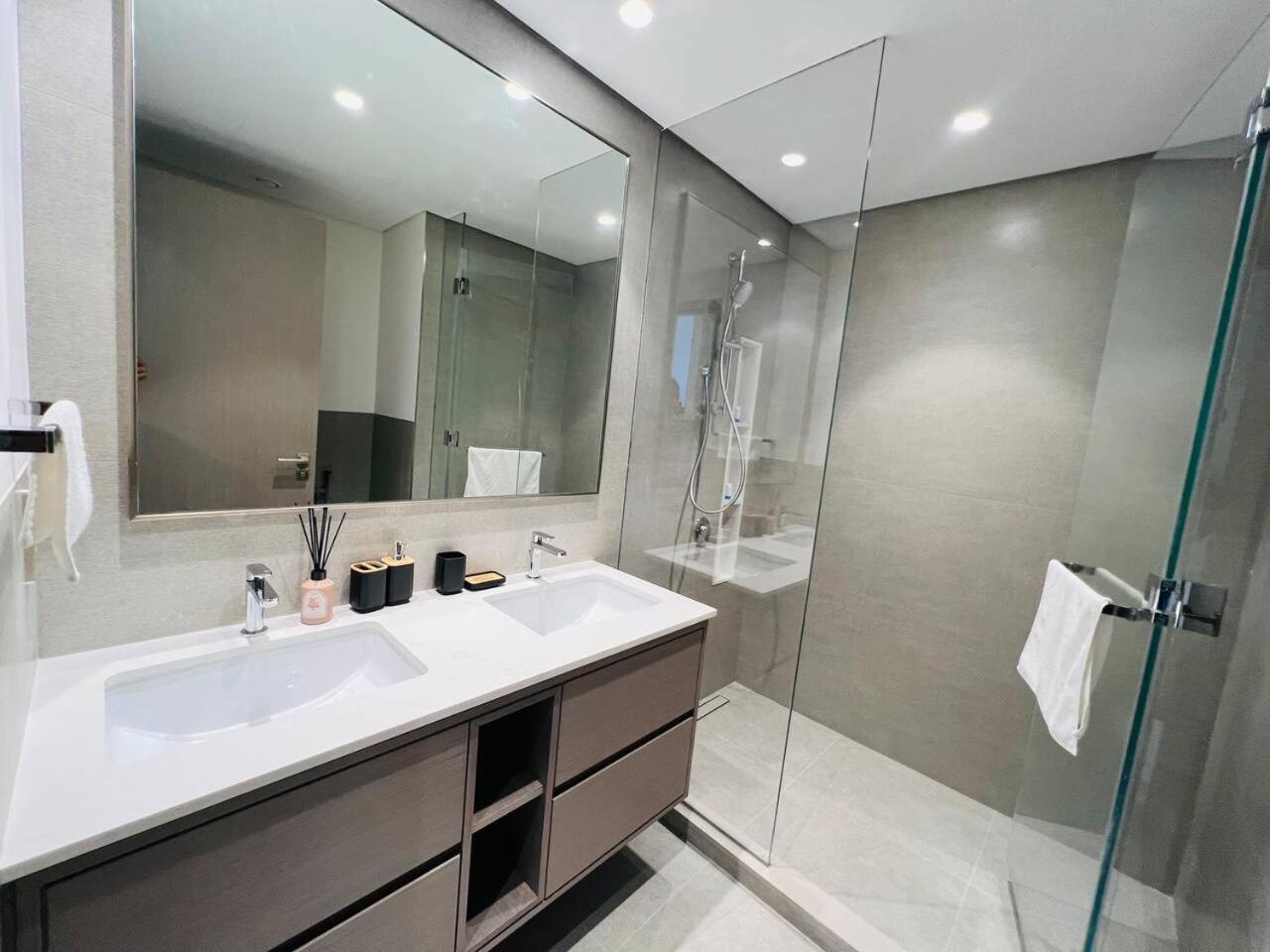Apartment Prestige 2br Direct Burj Khalifa & Fountain View *
