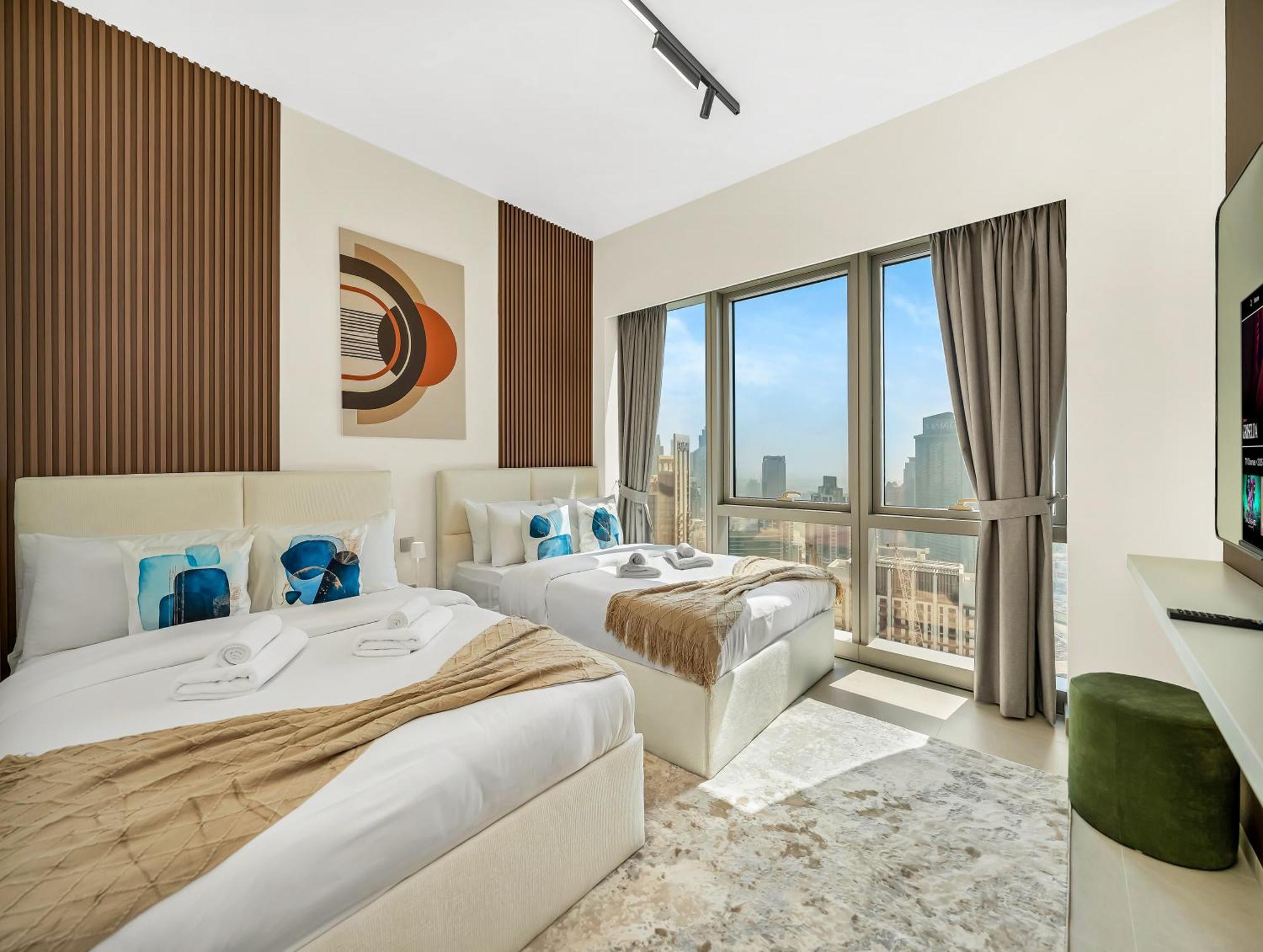Spacious, Modern Chic 2 Bdr In Prime Downtown Location Dubai