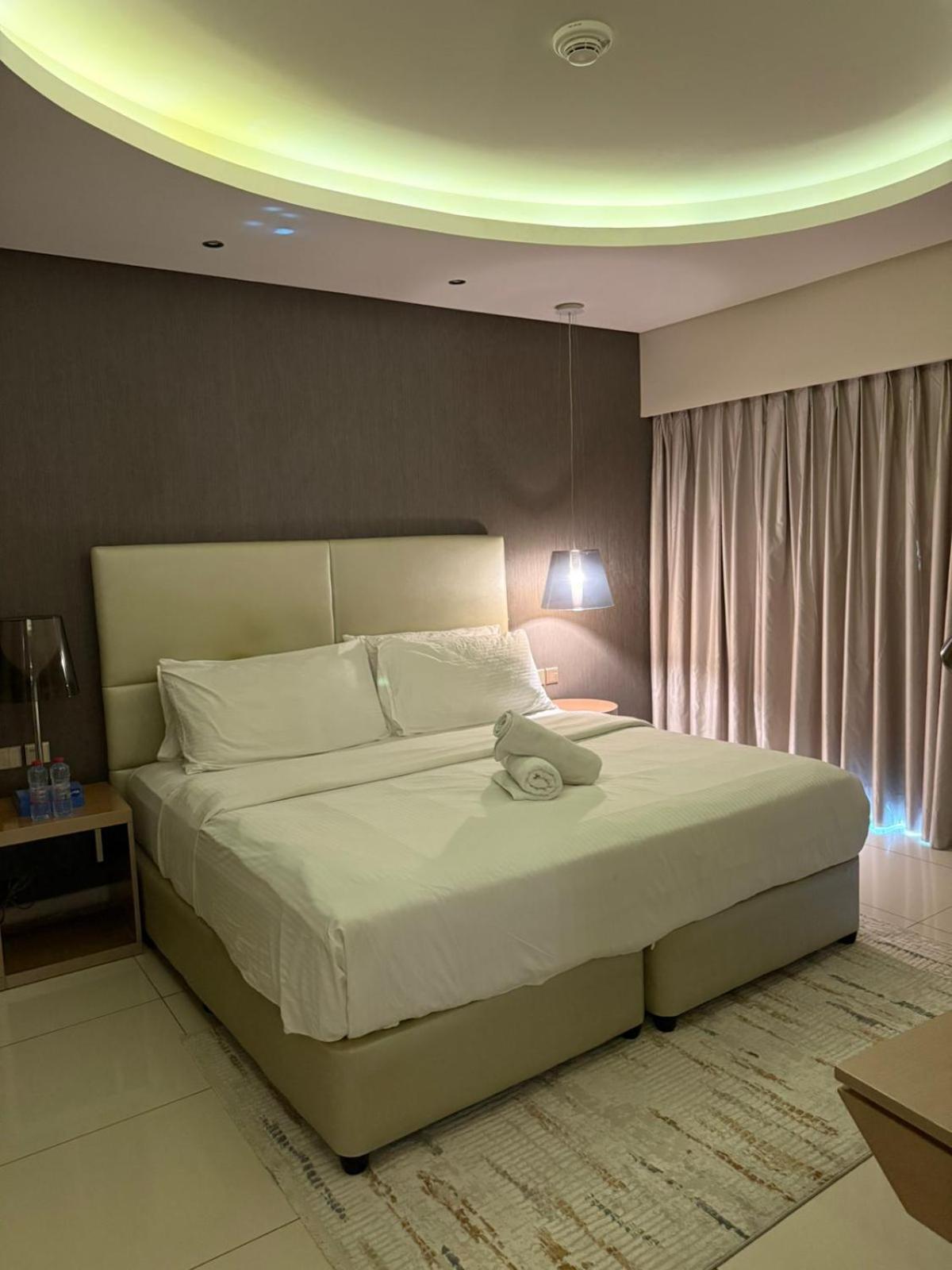 4004 Burj View Luxury Royal Montania Homes Apartment *