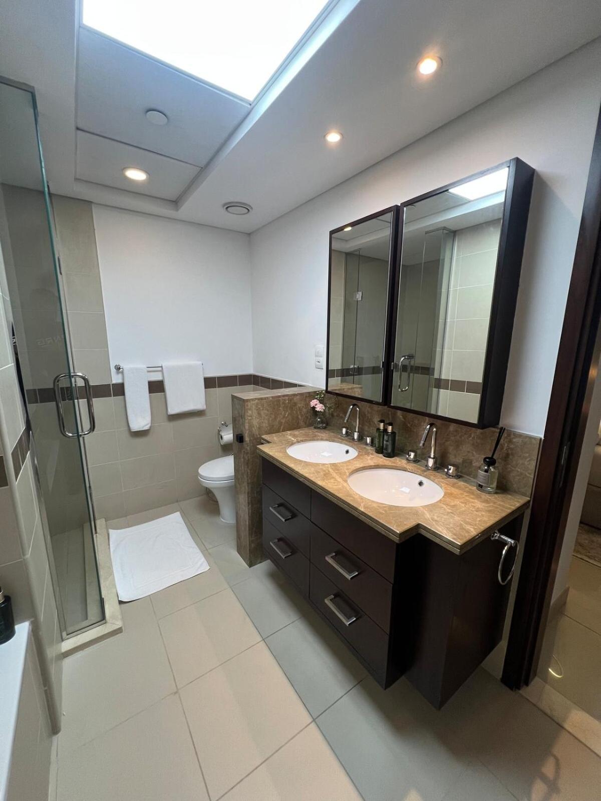 Bnbmehomes - 29 Boulevard Tower 1 Apartment Dubai