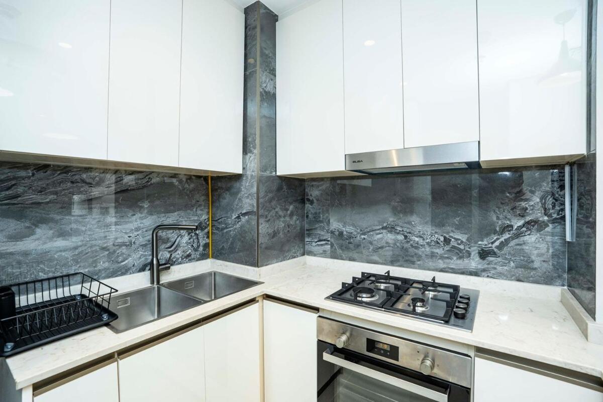 High-rise Comfort 2br In Nobles Tower In Dubai