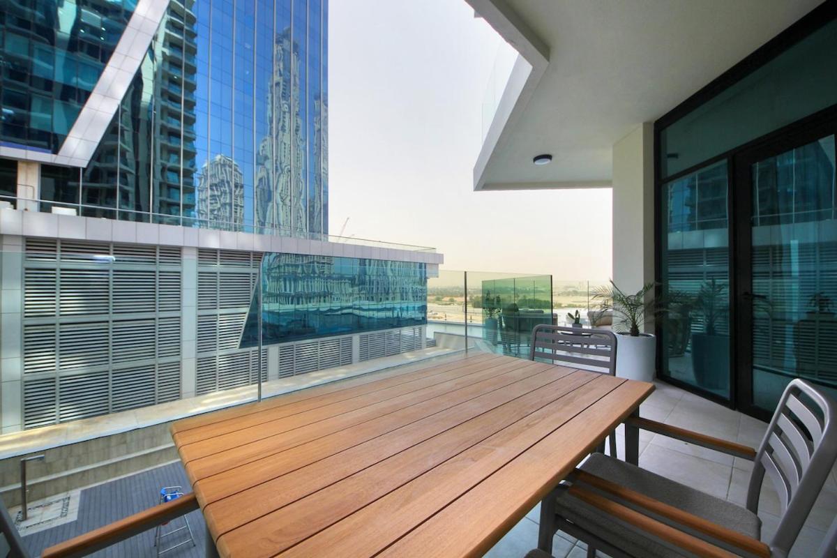 Apartment Urban Oasis 2br Retreat In With Pool View *