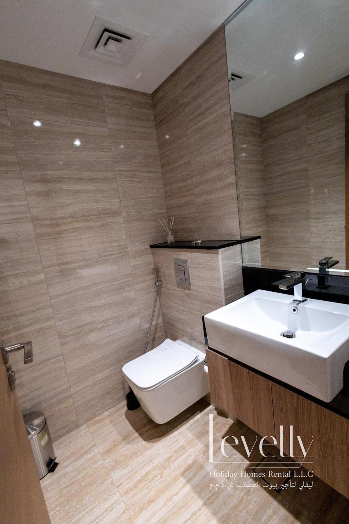Fresh Luxury 2br With Amazing View Dubai