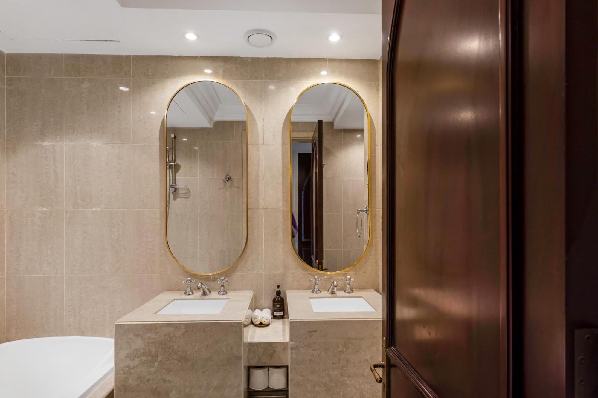 Apartment Durrani Homes - Luxe Living At Souk Al Bahar With Burj Khalifa And Partial Fountain View *