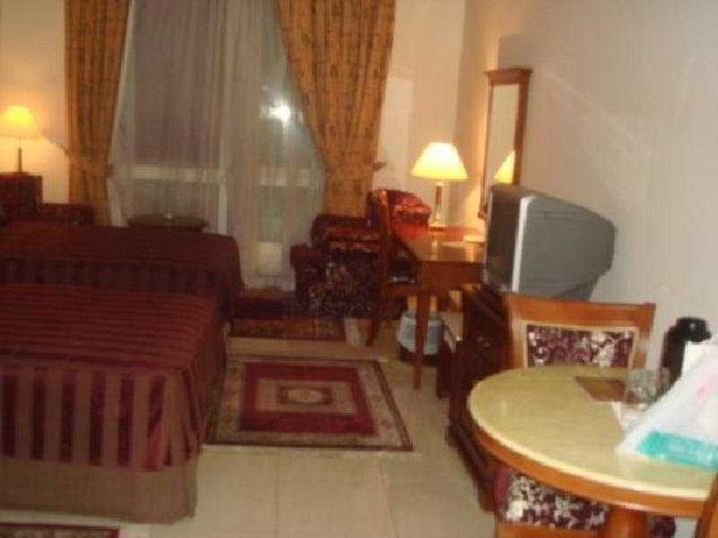 Moon Valley - Bur Dubai, Burjuman Dubai