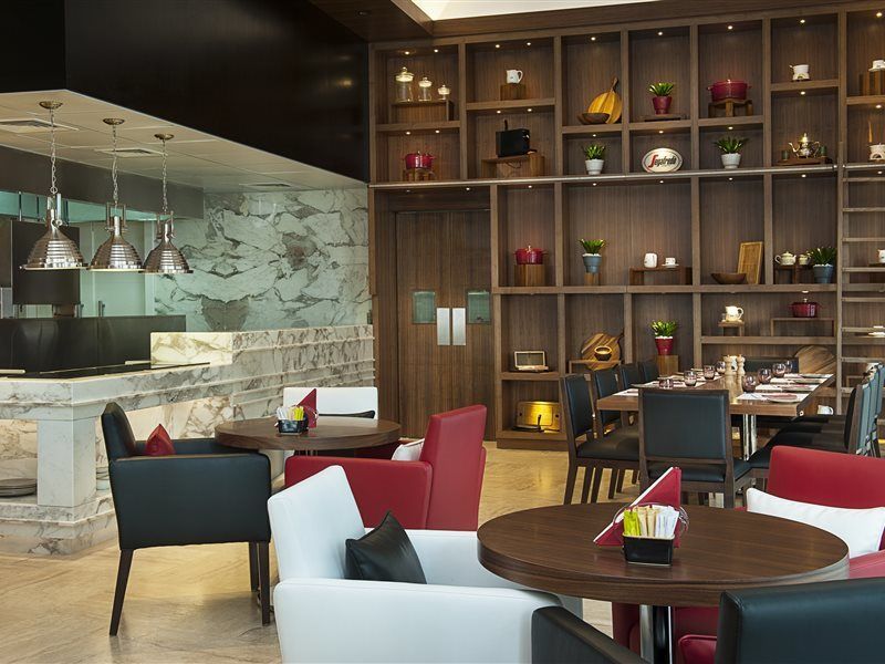 Damac Maison Cour Jardin Aparthotel 5*