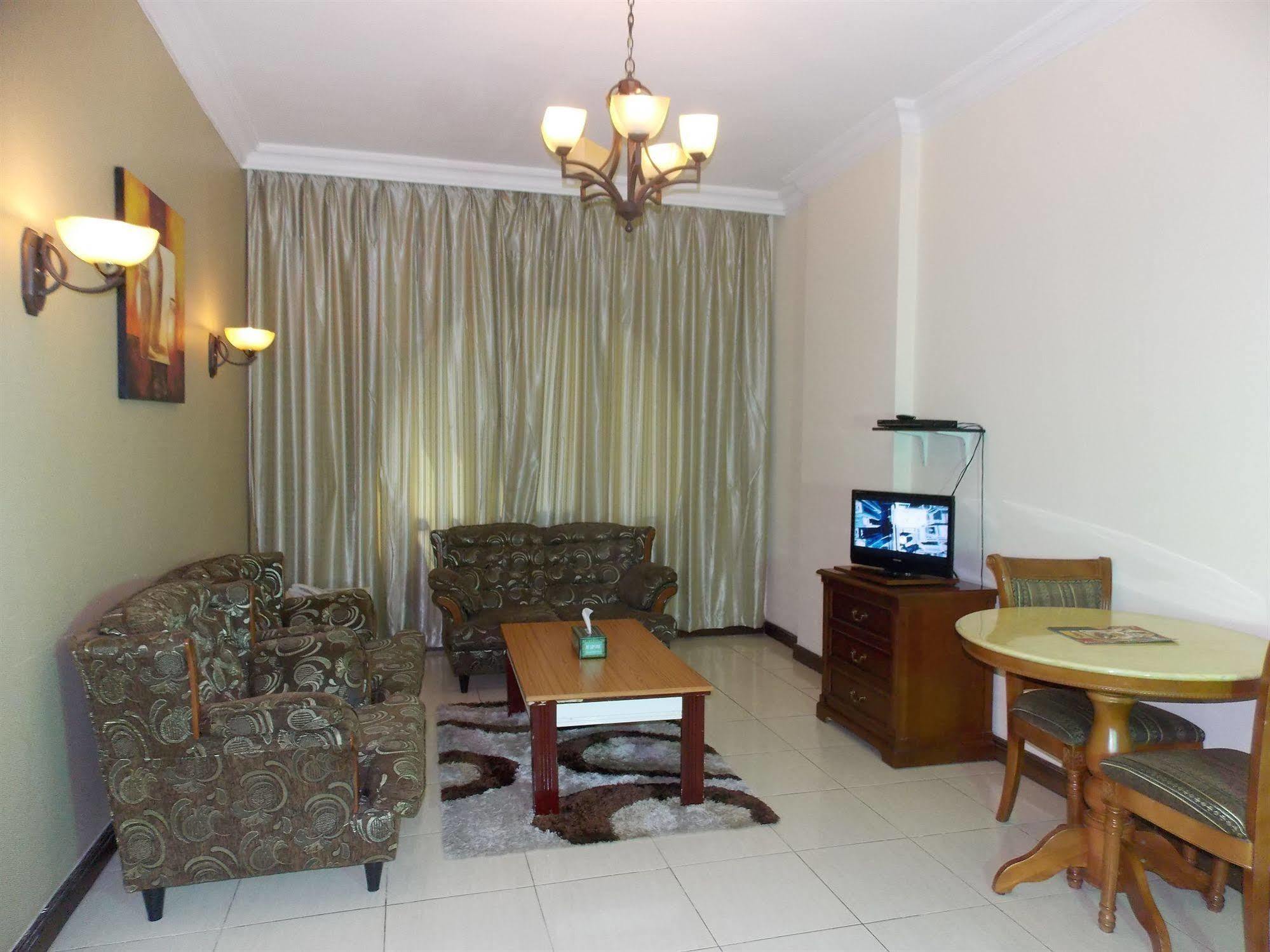 Moon Valley - Bur Dubai, Burjuman Aparthotel 3*