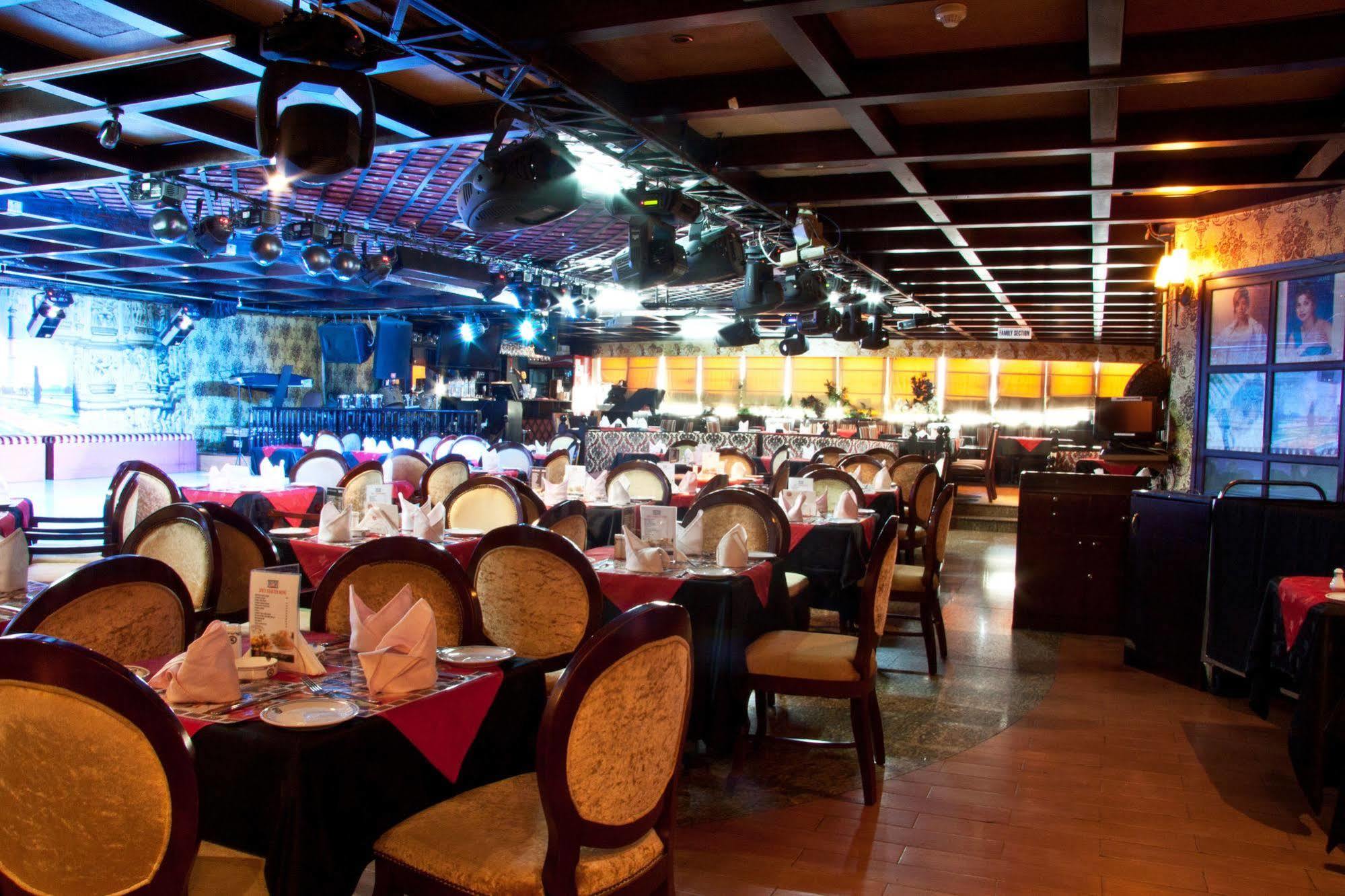 Hotel Regal Plaza