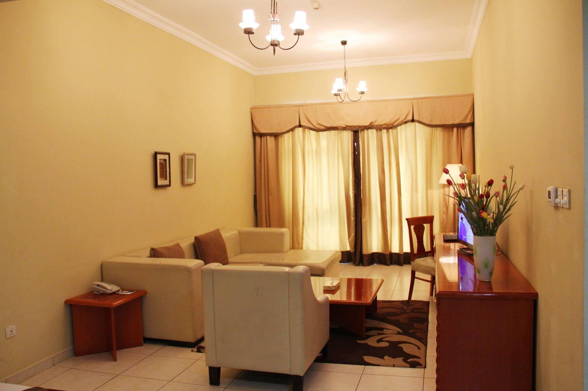 Aparthotel Grand Midwest Dubai