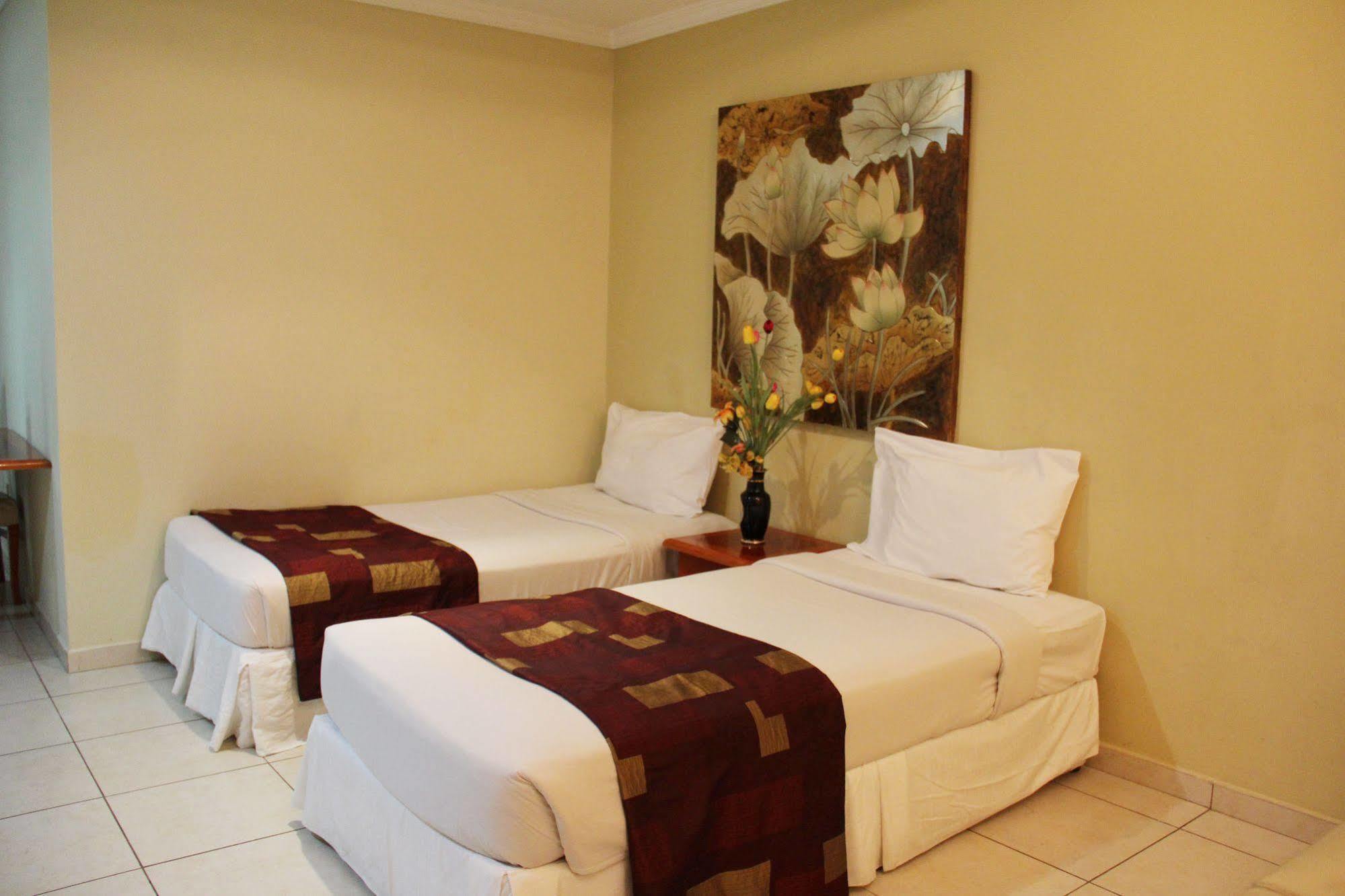 Grand Midwest 4* Dubai