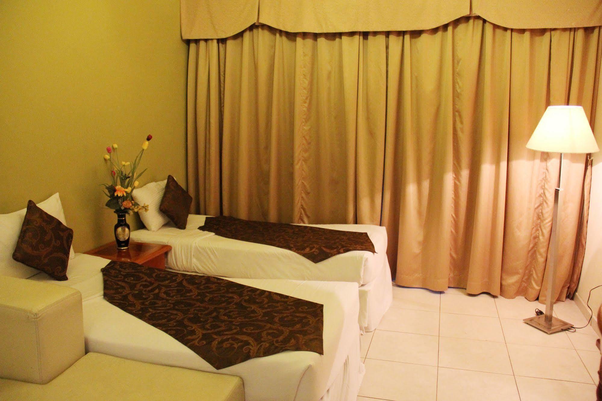 Grand Midwest Aparthotel 4*