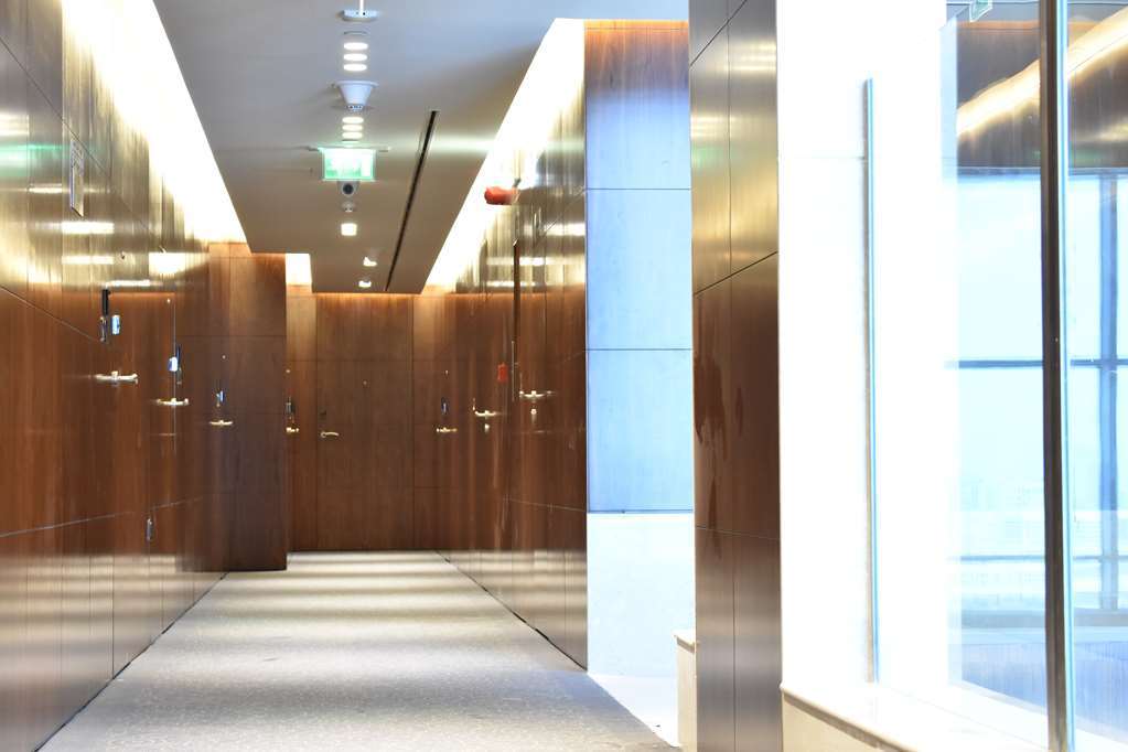 Hotel Golden Tulip Media 4*