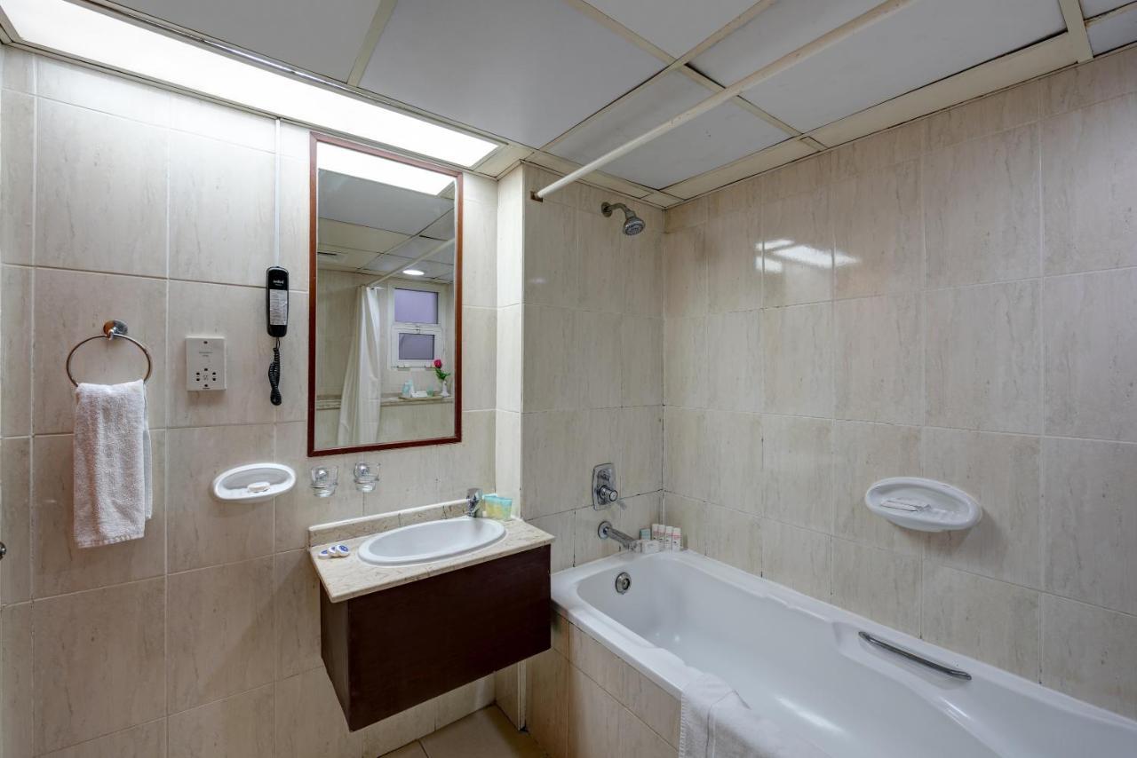 London Crown 1 Aparthotel 3*
