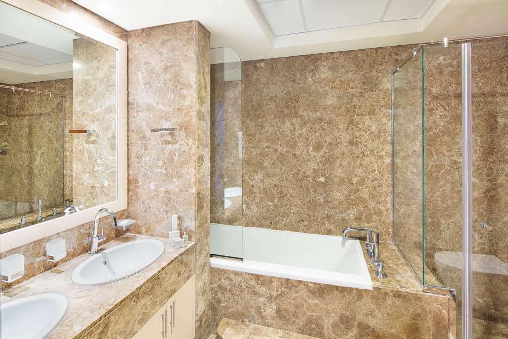 Hotel Barcelo Residences Marina