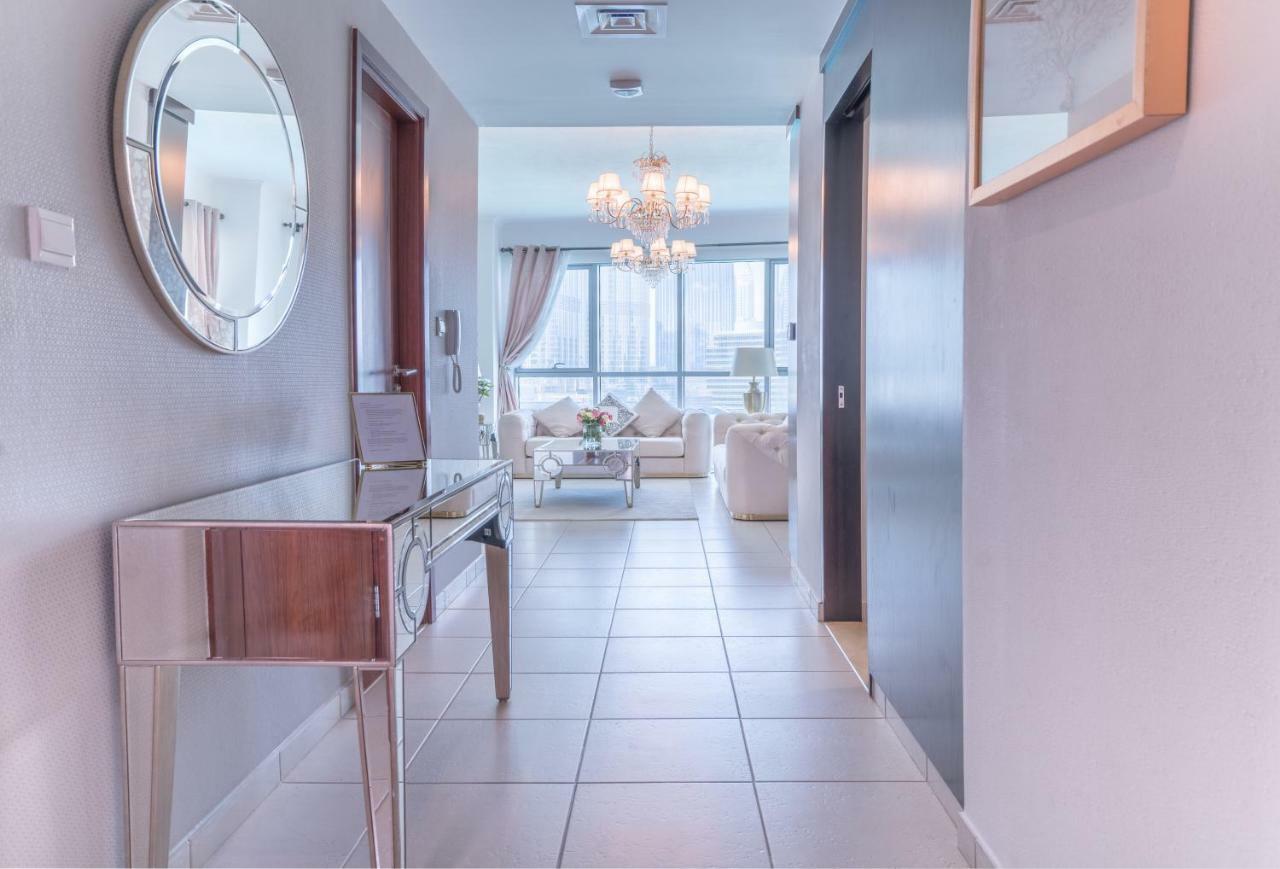 Apartment Elite Royal Apartment: Burj Khalifa View & 3-bedroom Luxury *