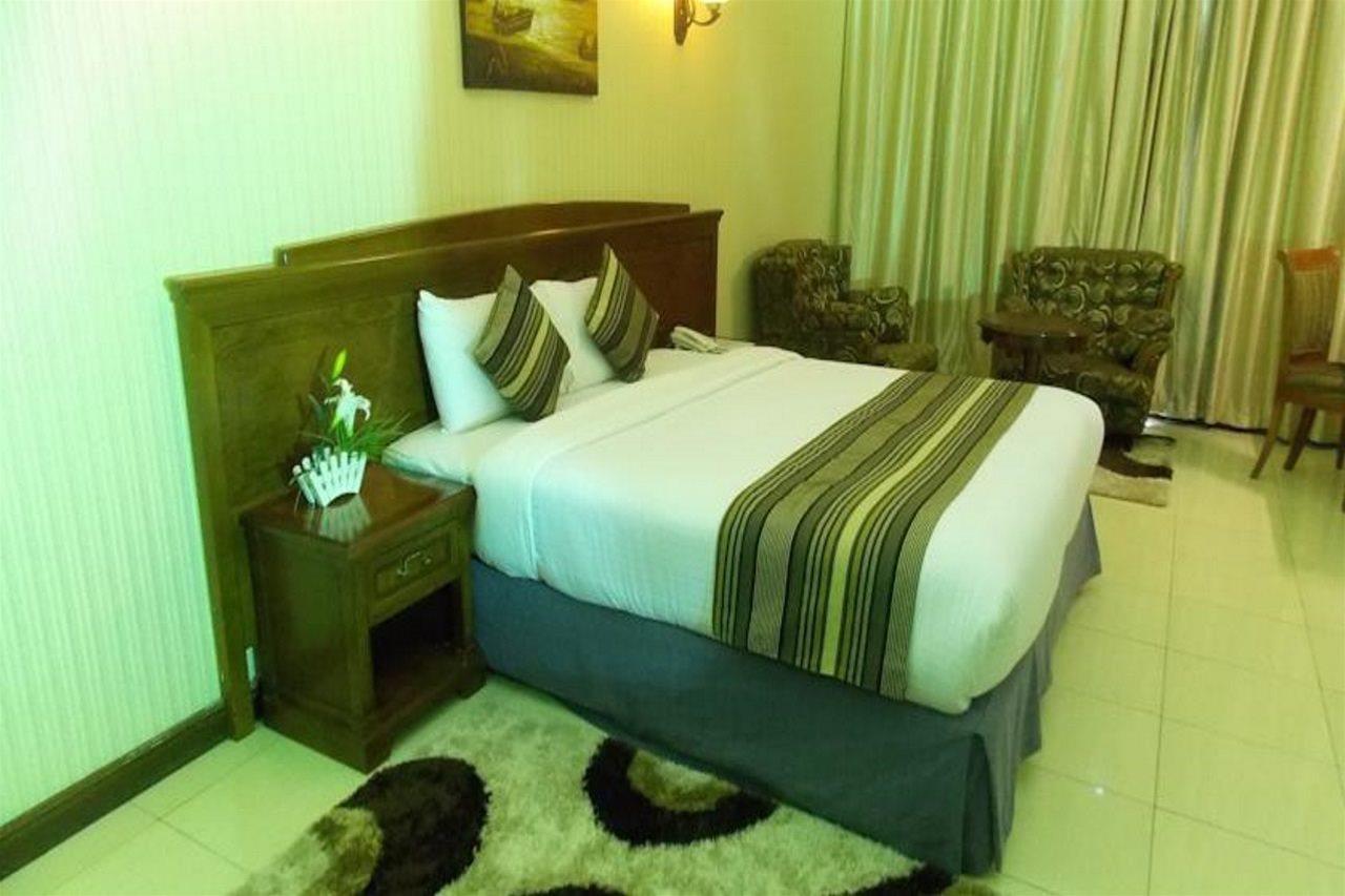 Moon Valley - Bur Dubai, Burjuman Aparthotel 3*