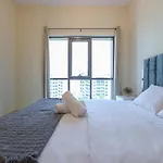 Elite Lux Holiday Homes - Modern One Bedroom Apartment In Mag 5, Dubai South
