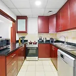High Rise 2Br In Jbr W/ Sea View - Walk To Beach