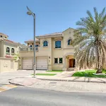 Stunning Villa With Private Pool & Beach Access