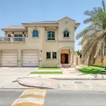 Stunning Villa With Private Pool & Beach Access