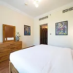 Artsy One Bed -5Mins To Dubai Mall, Burjkhalifa