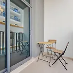 Modern And Stylish 1 Bedroom In Belgravia Heights 1 Jvc