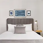 Maison Privee - Alluring Modern Apt In Dubai Creek Beach