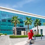 Radisson Red Hotel Dubai Silicon Oasis