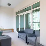 Palm Jumeirah 4Br Relaxing Stay With Beach Access
