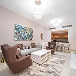 Jvc 2 Bed - Expansive Terrace