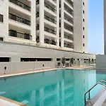 Stonetree - Modern Apartment - Brand New