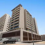 Stonetree - Modern Apartment - Brand New