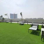 Stay By Latinem Luxury 2Br Holiday Home Cvr B1705 Near Burj Khalifa