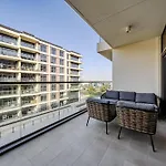 Modern 2Bdr Apartment I Dubai Hills I City View I Mulberry At Park Heights