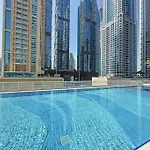 Large 1 Bedroom - Mag218 - Dubai Marina