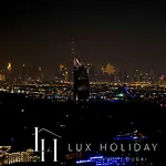 Lux Iconic Views At The Palm Tower Studio 2