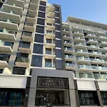 Elite Lux Holiday Homes - Contemporary Comfort - Studio In Azizi Riviera