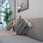 Charming Studio Apartment, With Easy Beach Access In Dubai Marina