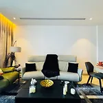 The Ivy Tower-1Br Urban Elegance In Jvt