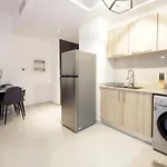 Cozy Studio Apartment In Ag Tower With Canal View