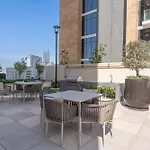 Modern 1-Bedroom Apartment At Azizi Riviera In Meydan