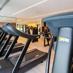 Astonishing 3Br Burj Khalifa And Fountain View With Pool And Gym