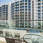 Sleek Studio Apartment In Azizi Riviera 47, Al Merkadh By Deluxe Holiday Homes