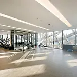 First Class 1Br Waterfront Bliss In Al Jaddaf