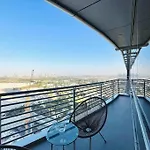 Silkhaus Sky Gardens Chic Studio Difc Living