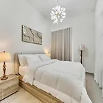 Stylish & Modern 1Br In Dubai Hills Golfville