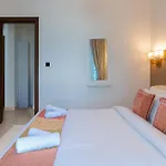 Modern 1Br Oasis In Sobha Creek Vista A, Mbr City - Allsopp & Allsopp