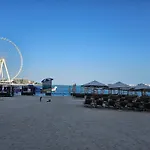 Modern Jbr Studio With Beach & Pool Access - Dubai Marina