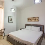 Spacious 4 Bedroom Apartment In Jbr, 5-Min Walk To The Beach, Marina Views